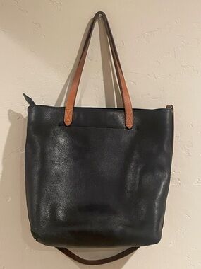 Madewell Medium Transport tote. Sold out online- all colors! Tan Straps